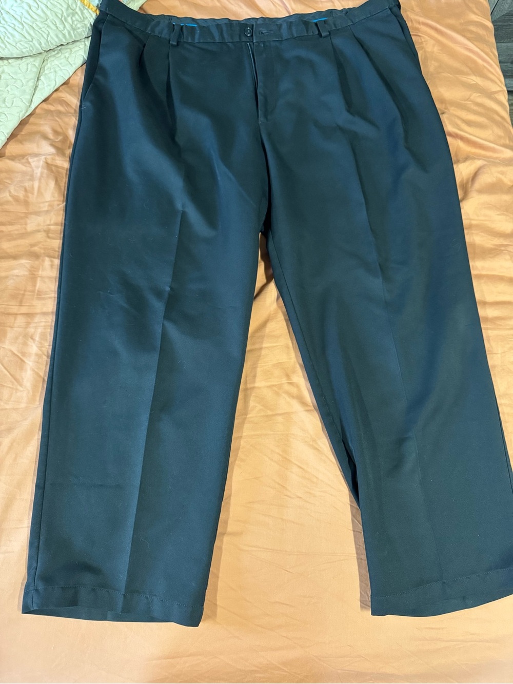 Haggar Black Pleated Dress Pants 44x29